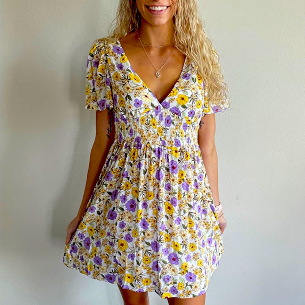Open back Floral smock dress